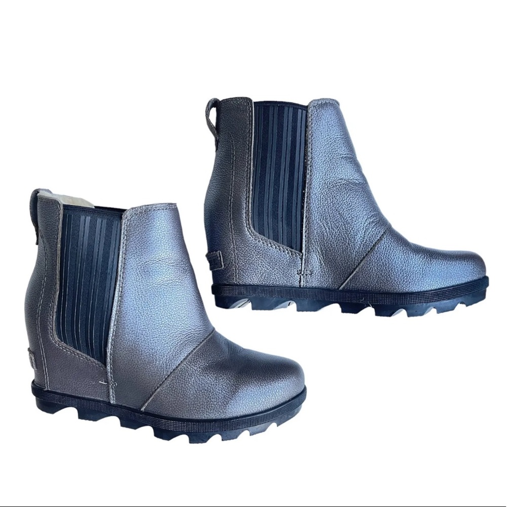 Sorel Joan Of Article Chelsea Silver Leather Wedge Pull On Bootie Sz 7 - Picture 7 of 9